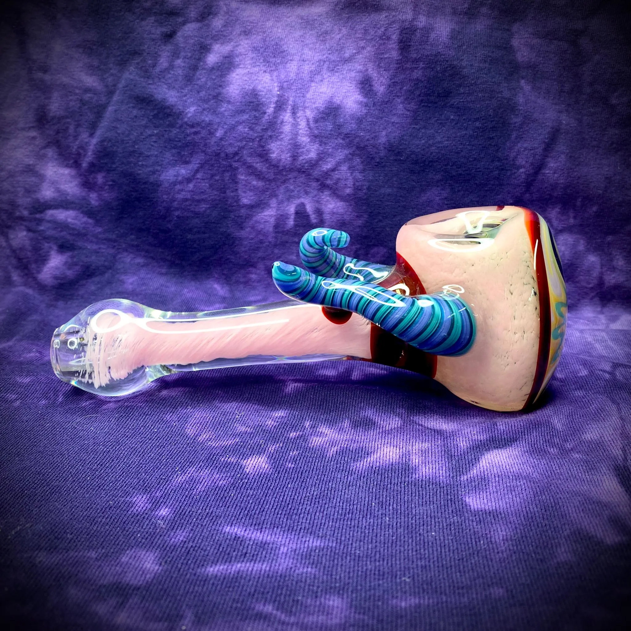 6.75 Wig-Wag Front Pink Handpipe, Signed by Zach U-Shüd