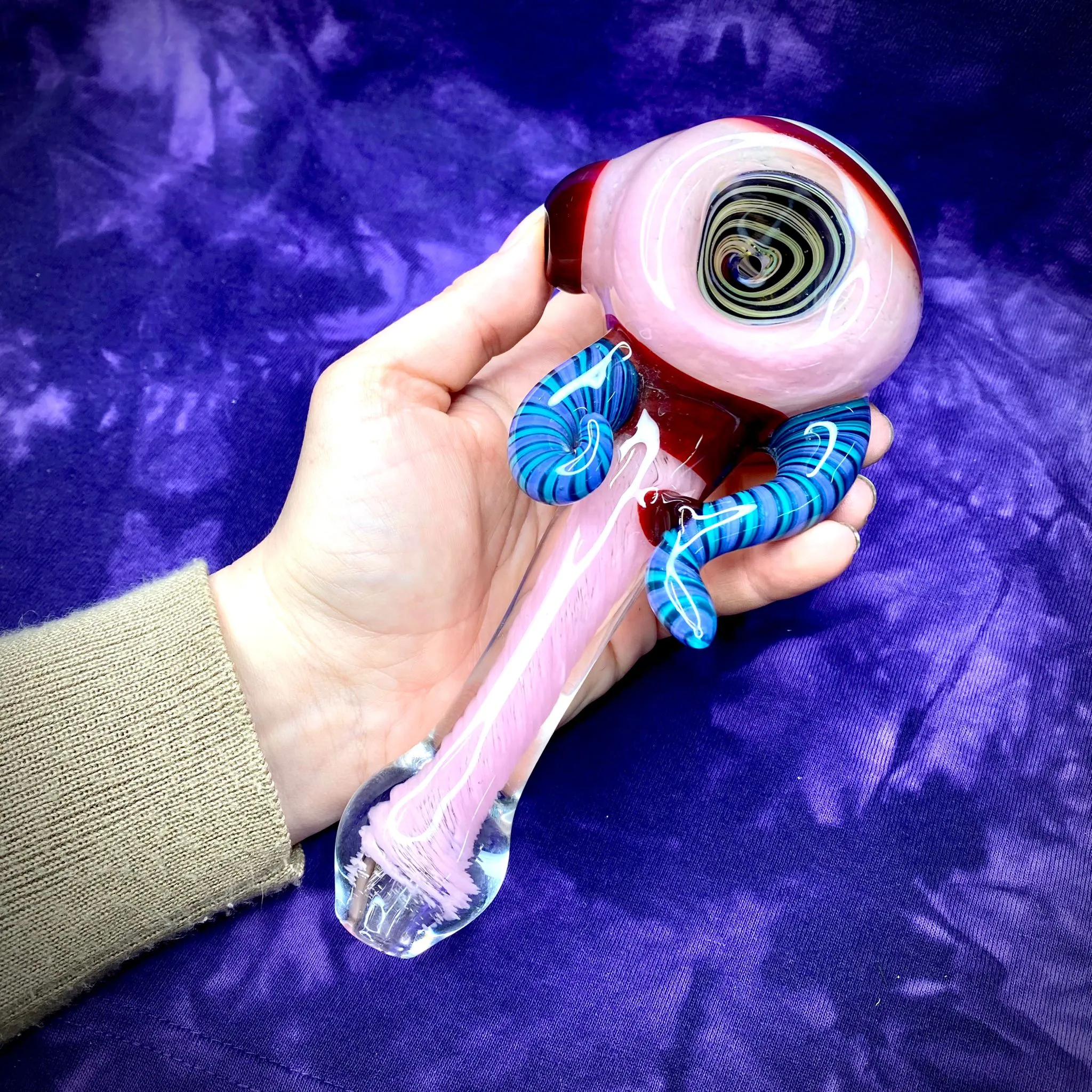 6.75 Wig-Wag Front Pink Handpipe, Signed by Zach U-Shüd