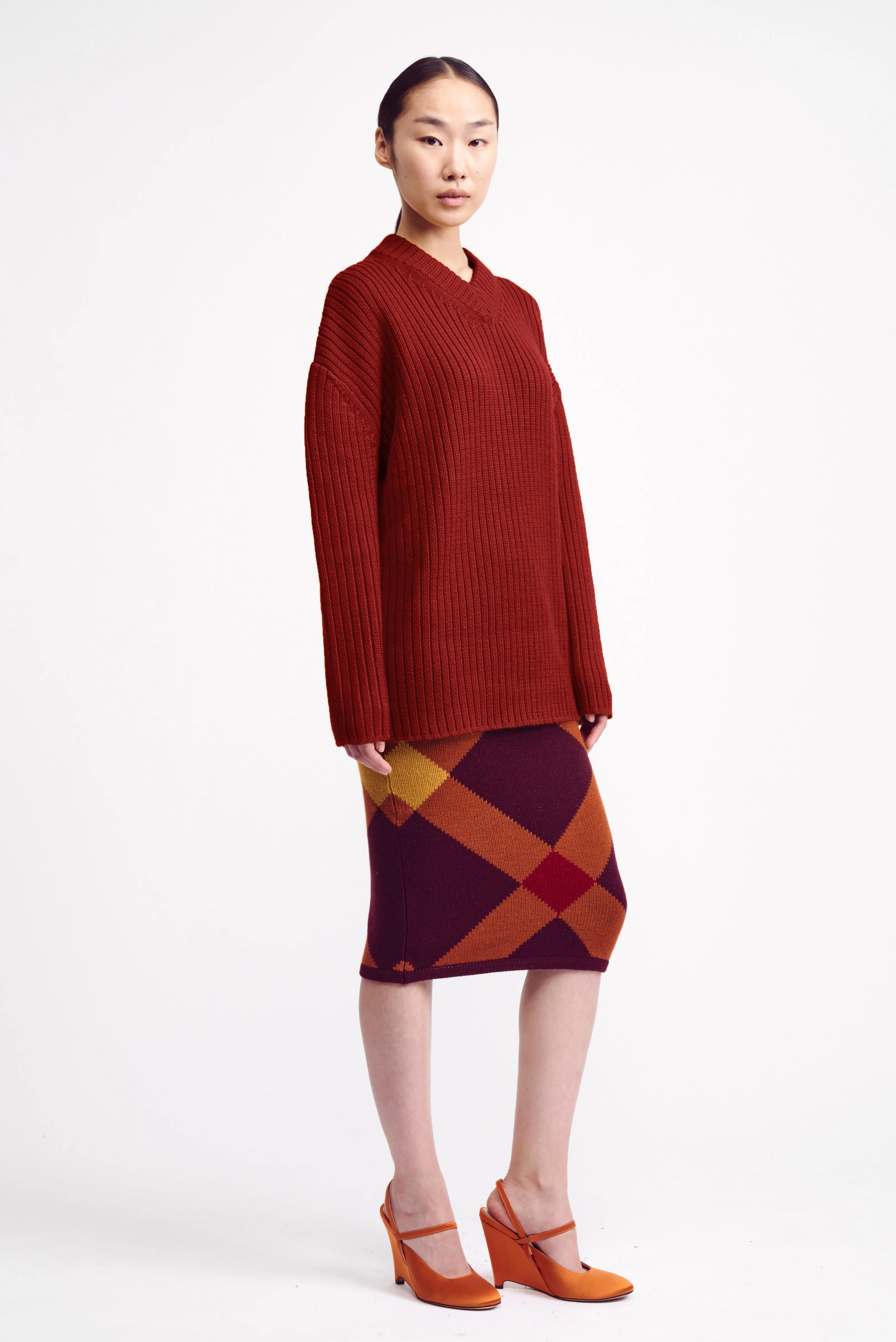 Ady V-Neck Knit Jumper in Deep Red Wool