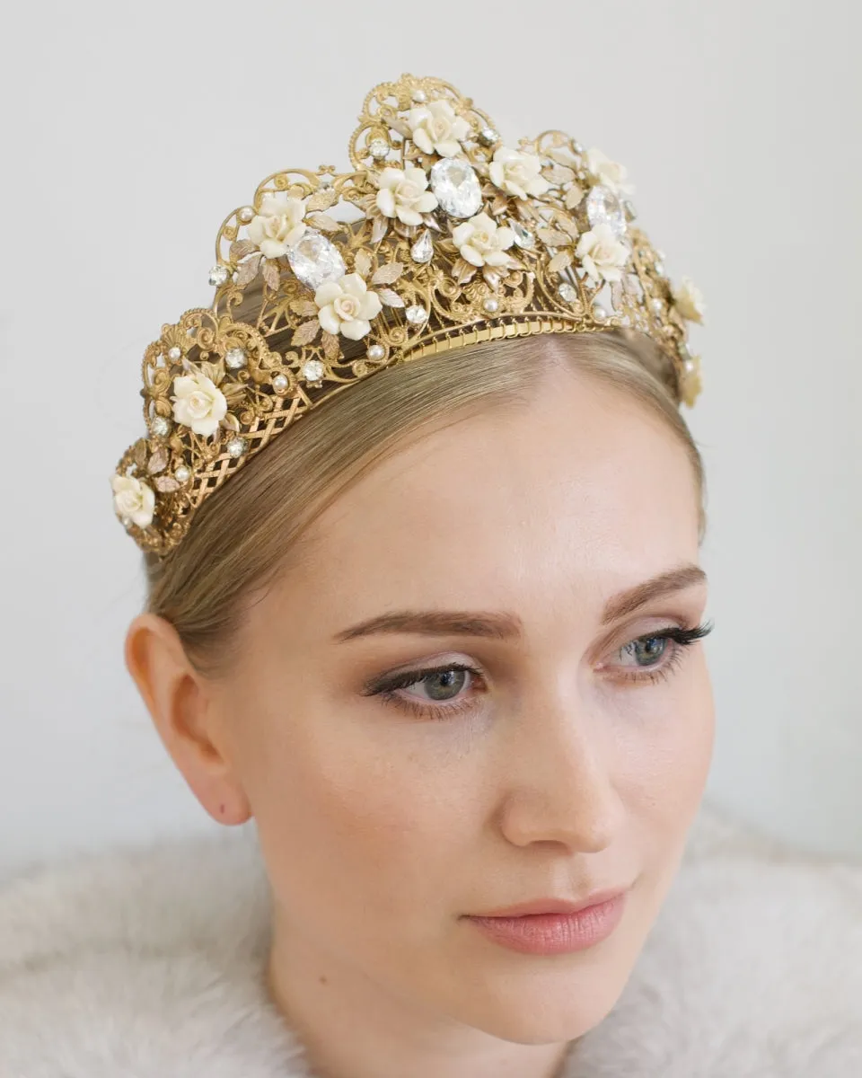 Anastasia Crown