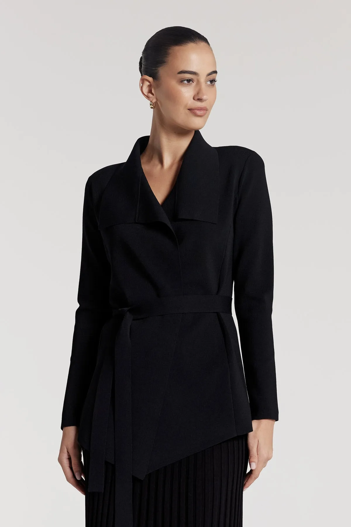 Ari Crepe Jacket - Black