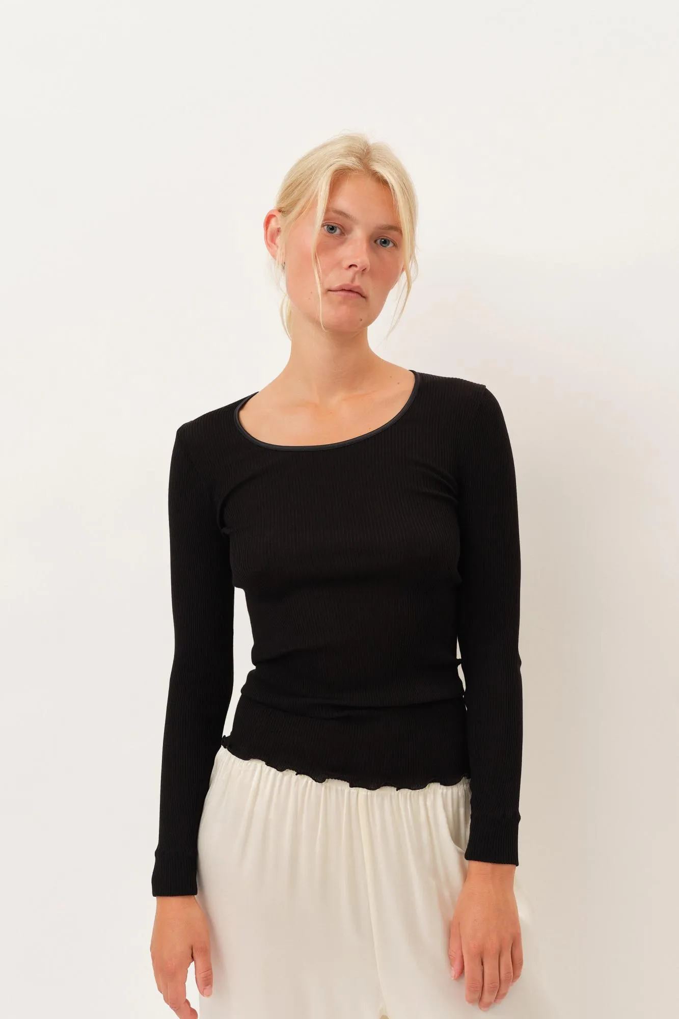 Gisa Oscalito Longsleeve Top — Black