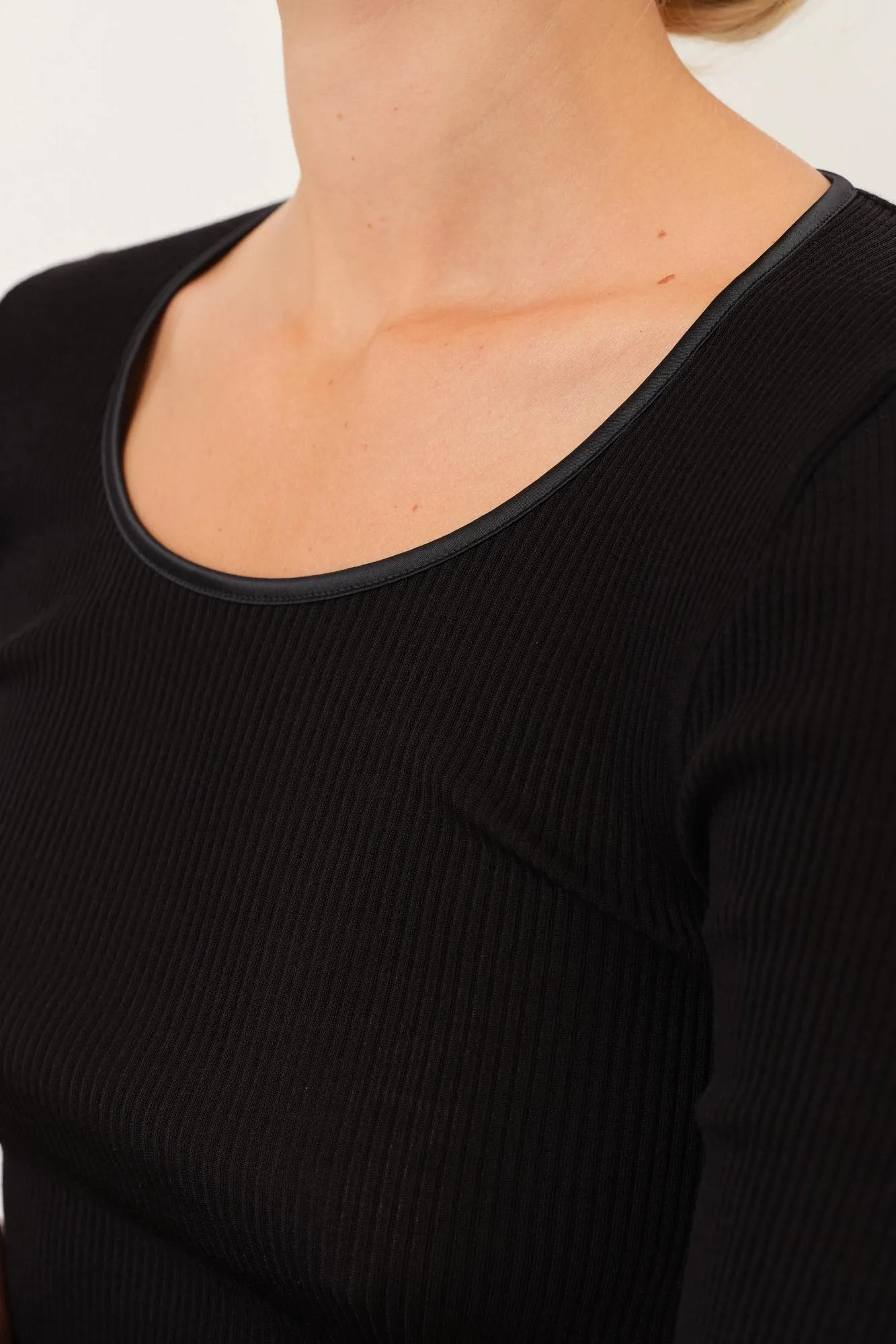 Gisa Oscalito Longsleeve Top — Black