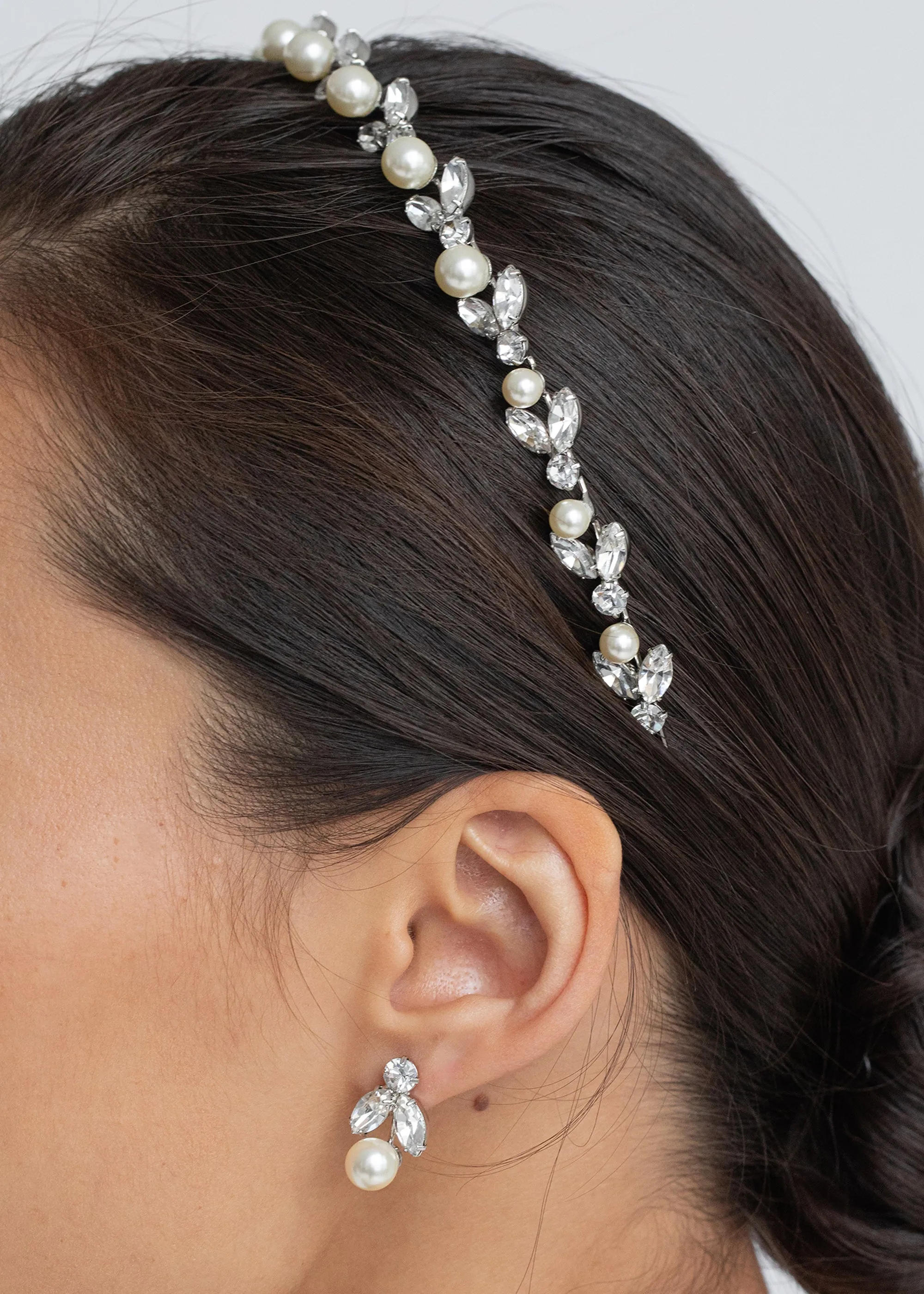 Kamila Headband -- Crystal Pearl