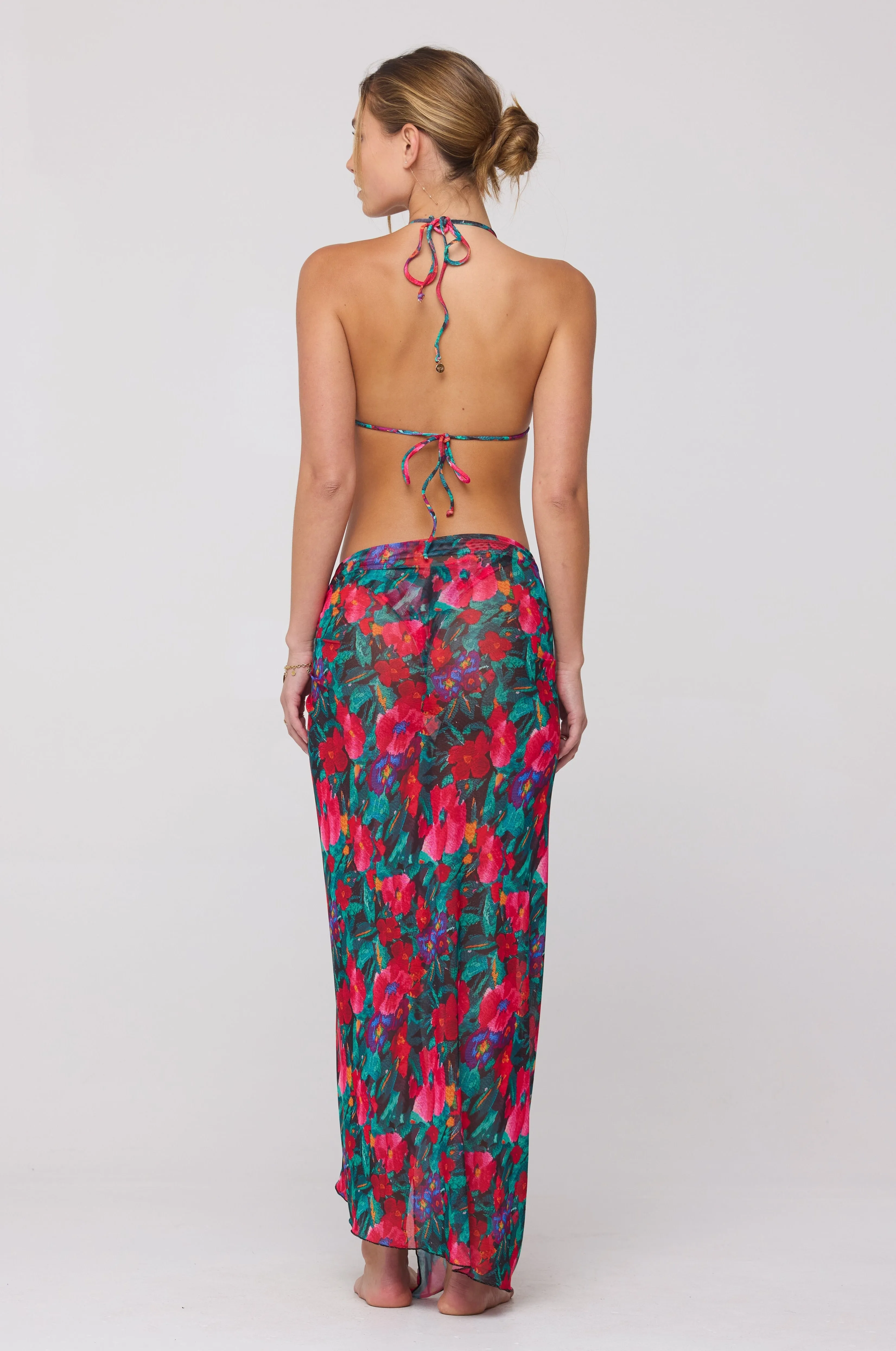 Perfect Scarf Top and Sarong in Resort